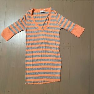 Michael Stars short sleeve stripe v-neck elbow-length sleeve